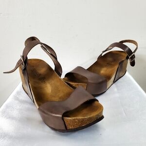 Mystity Brown Leather platform sandals Made In Spain